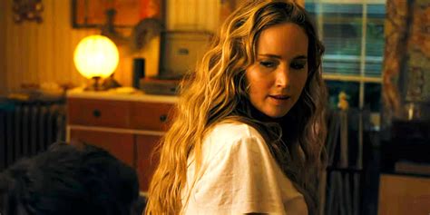 jennifer lawrence nude scene on no hard feelings|Did Jennifer Lawrence Use A Body Double For No Hard Feelings。